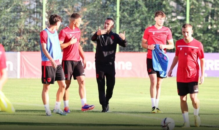 Shqiperia U 19 Julian Ahmataj