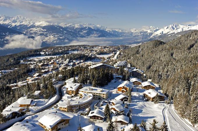 Zvicër  rreth 40 të vdekur dhe 100 të plagosur nga zjarri në resortin e skive Crans Montana