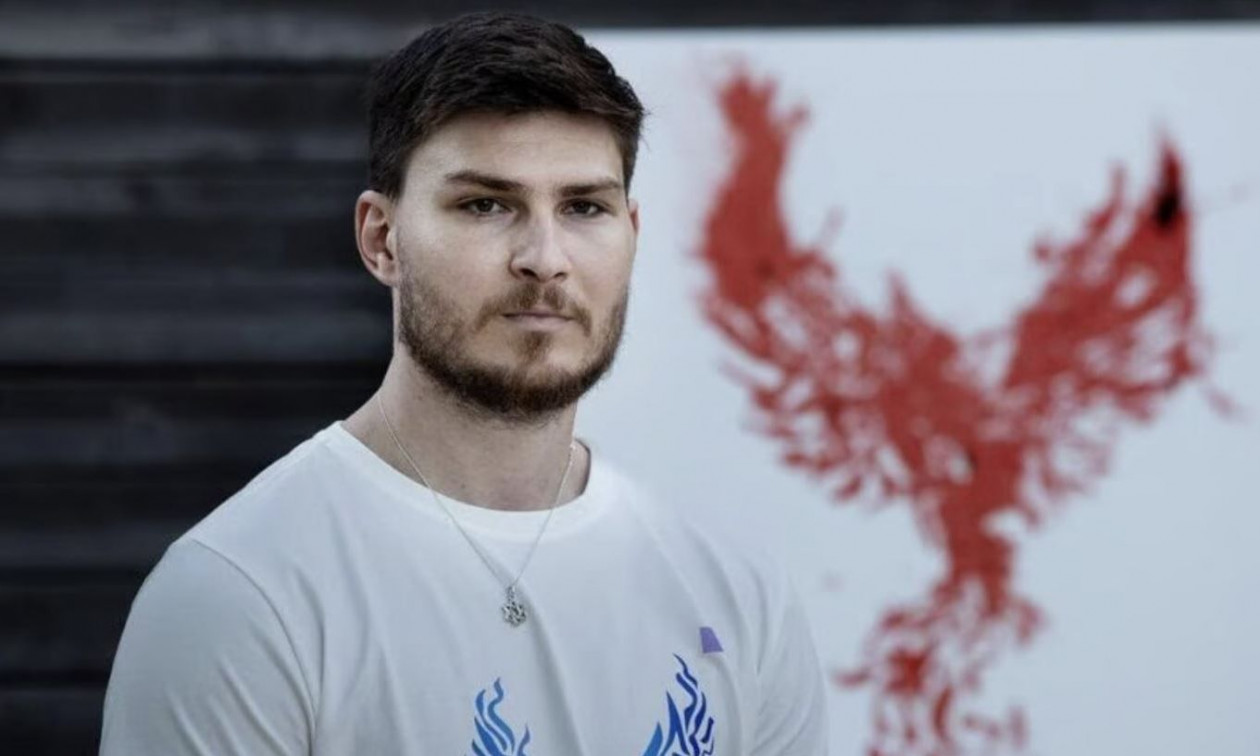  Ndjeja sikur isha varrosur nëntokë   U mbajt peng në Gaza  i riu rrëfen torturat  Pas gati 500 ditësh robëri  arrita të marr    