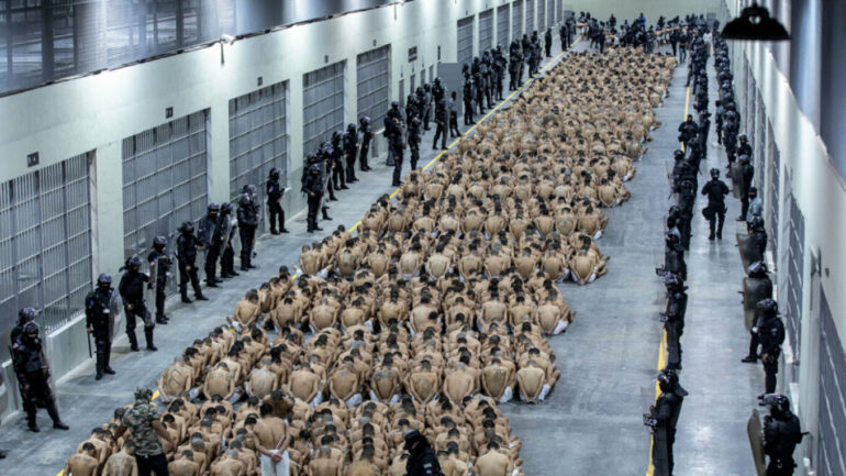 El Salvador Prison Mak