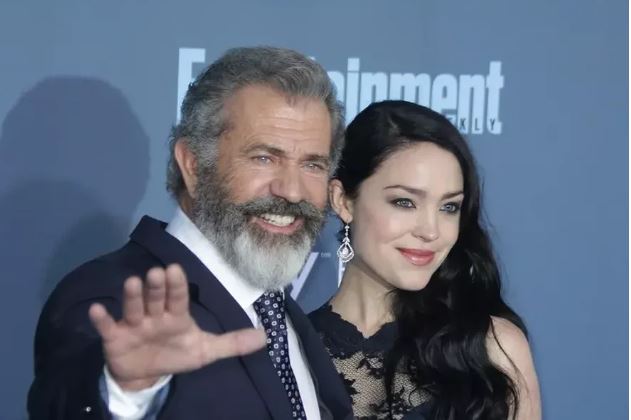 Pas nëntë vitesh  Mel Gibson dhe Rosalind Ross nuk janë më bashkë