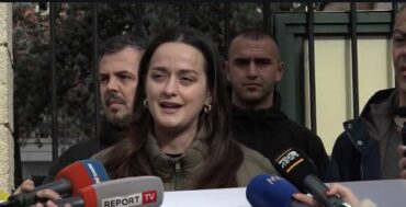 Protsta Para Kuvendit