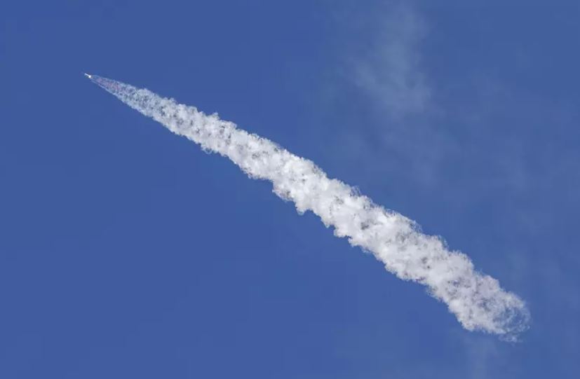 A do të riformatohet perandoria teknologjike dhe fluturimet hapësinore  SpaceX dhe xAI shqyrtojnë bashkimin në një kompani të    