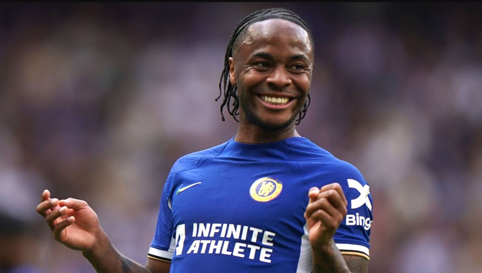  Goditje  në sulm  Roma vlerëson idenë surprizë  afrimin e Sterling nga Chelsea