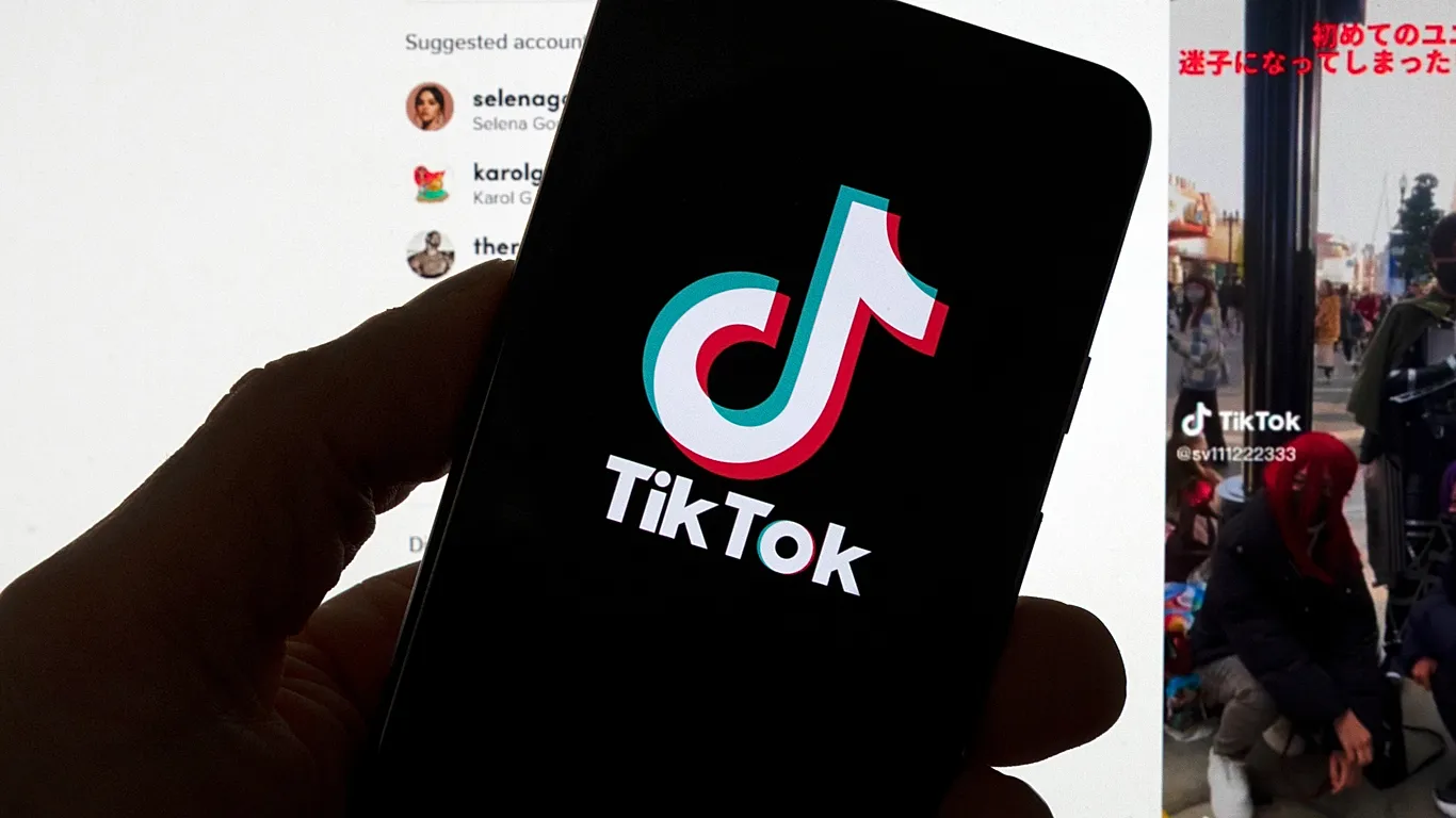  TikTok krijon varësi   Komisioni Evropian ngre alarmin  Truri i përdoruesve kalon në  autopilot   fëm   