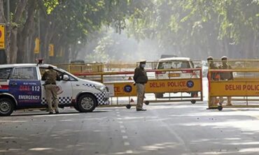 16e01c53 Hpj9a9hkdelhi Police Generic Delhi Traffic Police Naka625x30031december22