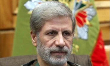 252a0a15 Amir Hatami