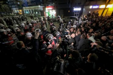 318b9e8a 04cb 4007 932b 2809b9c128b6