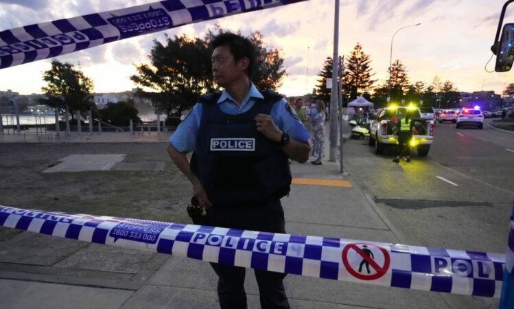 42c084d1 Ap25348368298306 1