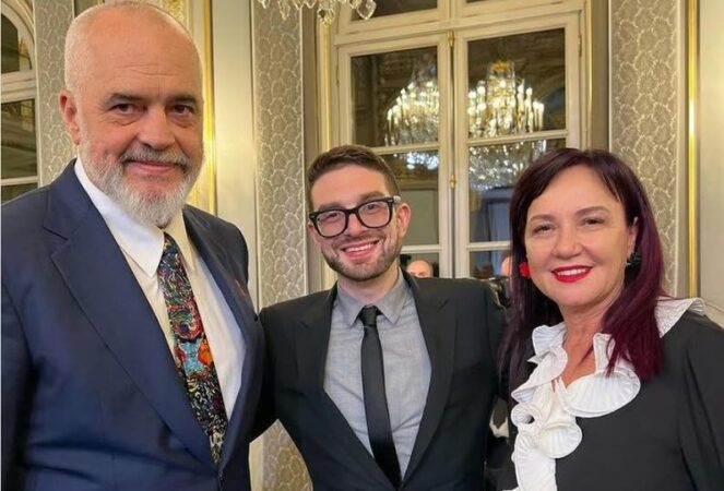 626382263 10239456358324286 3166506487378500566 N