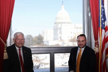 629834417 18560351581061607 2470327368013505077 N