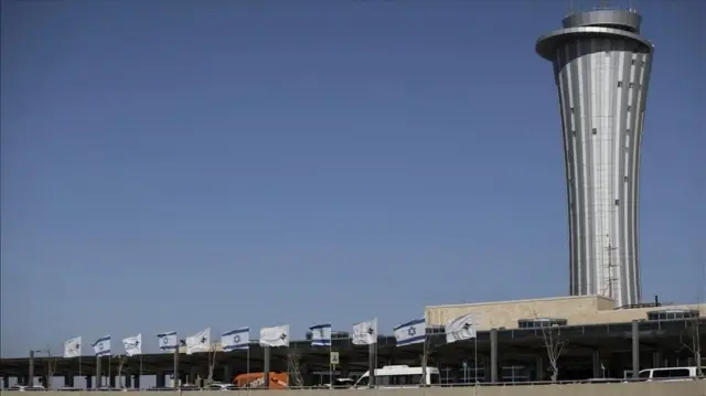 Avionë ushtarakë amerikanë mbërrijnë në aeroportin Ben Gurion  tensionet në Iran përshkallëzohen