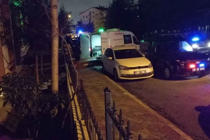 Burri I Liruar Nga Burgu