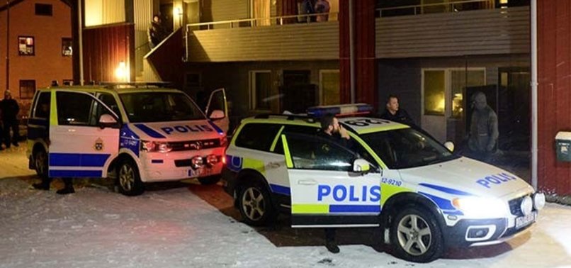 Rast tronditës në Suedi  Burri detyron bashkëshorten të kryejë marrëdhënie seksuale me 120 burra