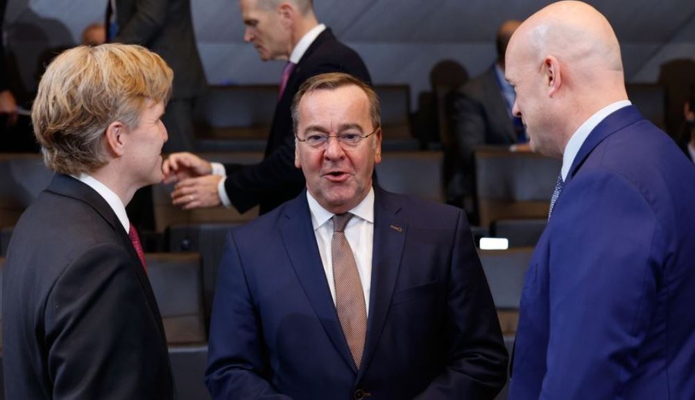 Ambasadori i Uashingtonit në NATO  Rusia mund të mos dëshirojë kurrë paqe