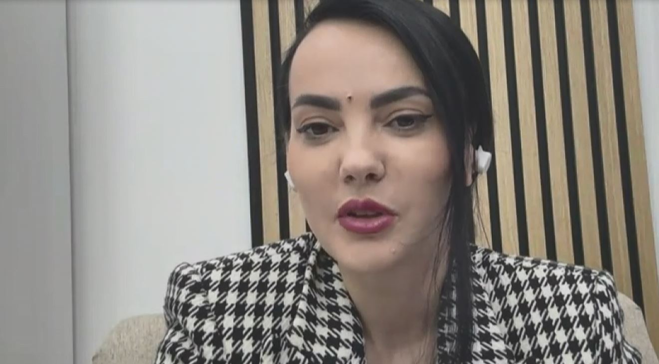 Dita e të dashuruarve apo periudhë krize për çiftet  Mjekja  Shën Valentini shton ankthin  Shpesh e shohin si  ditë provimi 