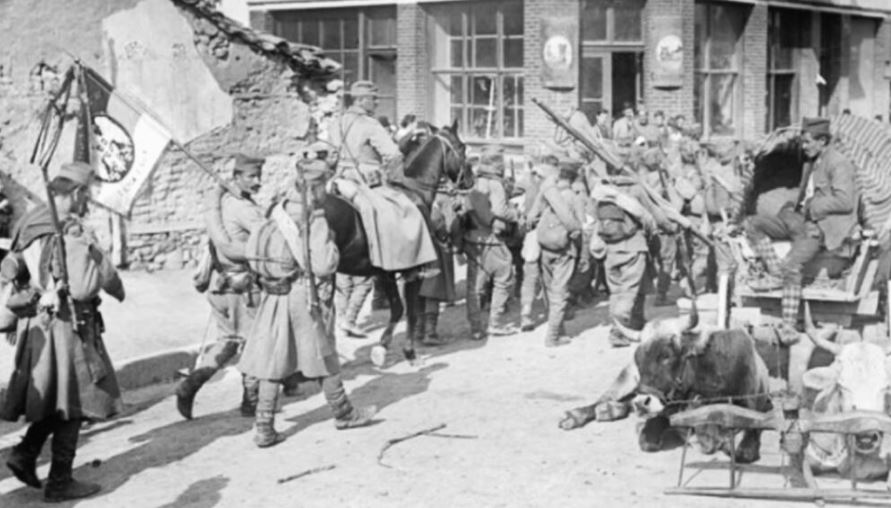  Libri i  Akuza që ulërijnë   i cili përmban protestën ndaj Evropës  që nuk reagoi në mbrojtje të shqiptarëve gjatë zhdukjes m   