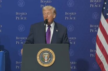 Donald Trump Bordi I Paqes