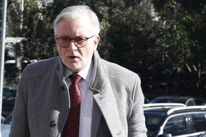 VIDEO  McAllister nuk e takoi  eurodeputeti gjerman Michael Gahler i shkon Berishës në zyrë