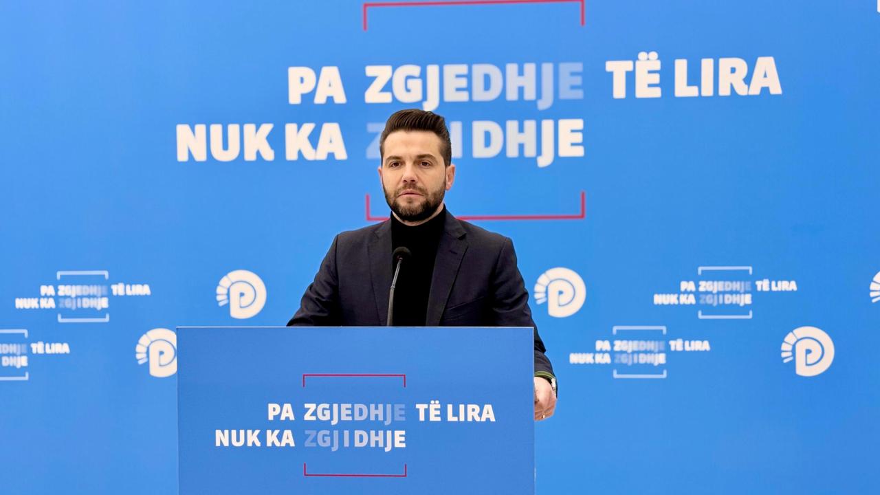 ps-mban-peng-kerkesen-e-spak-per-arrestimin-e-ballukut-anetari-i-kryesise-se-pd-mucollari-parkimi-i-gabuar-ne-pranga-korru