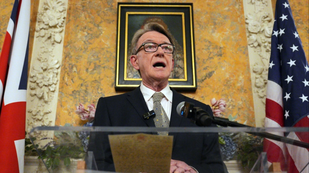 Ish ambasadori Peter Mandelson lirohet me kusht pas arrestimit të tij në Londër  në një rast që lidhet me Jeffrey Epstein