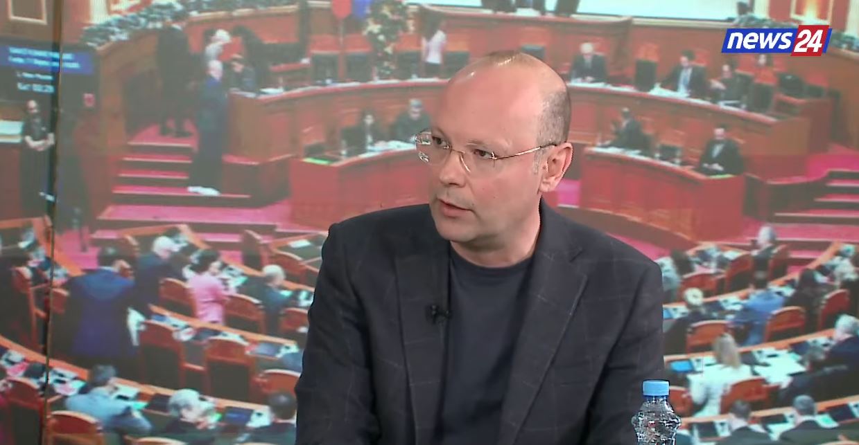  Abuzim 1 2 mld euro  PS  mburojë  politike për Ballukun   Ivi Kaso  Izolimi i Juglindjes  i paprecedent  Ministrja ka h   