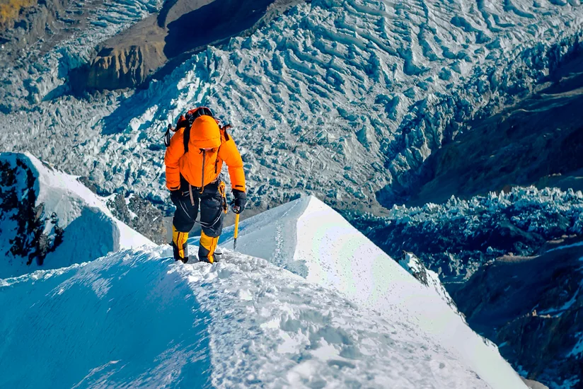 Nepali do t u ndalojë alpinistëve amatorë ngjitjen në Everest