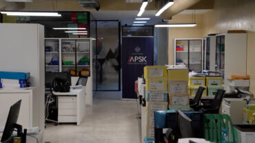 Sequence 01.00 36 09 24.still020