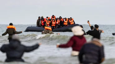 Të Paktën 15 Trupa