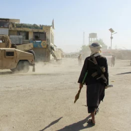 Të Paktën 30 Luftëtarë