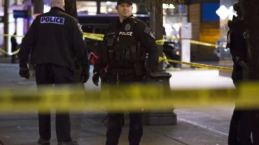 Të Shtëna Me Armë