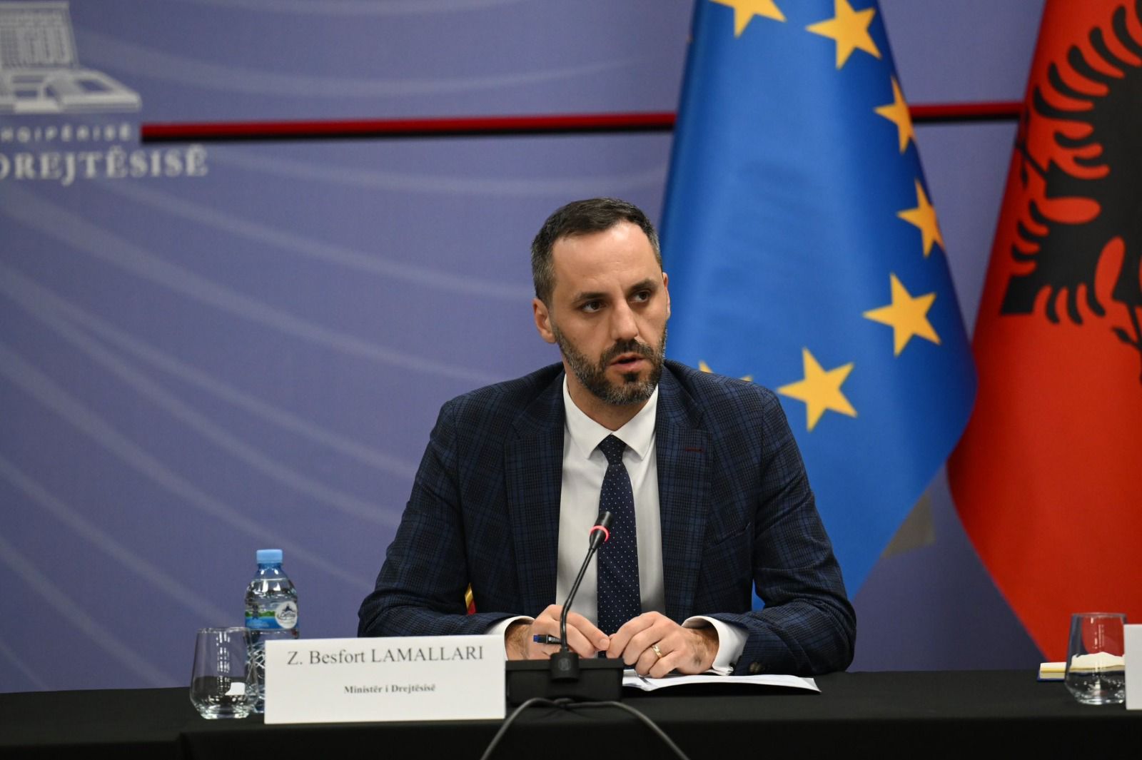 Vendimi i KLGJ për ndihmësit ligjorë nëpër gjykata  reagon Ministri i Drejtësisë  Hap pozitiv për uljen e stokut të dosjeve