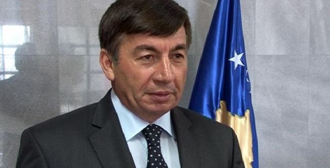 Ish ministri Arsim Bajrami vetofrohet për postin e presidentit të Kosovës