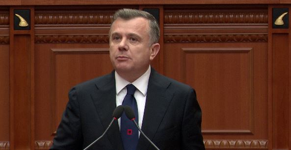  Gënjeshtra profesion që e ushtron mirë   Balla i kthehet Bardhit  Bëre gafë  s ka në Kuvend kërkesë për heqjen e imunitetit t   