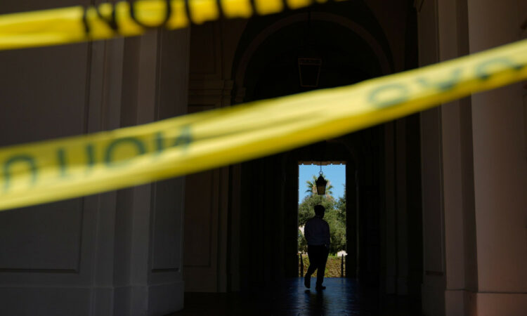 Bb887254 Police Caution Tape