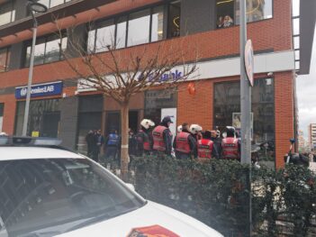 D6d0ba4d 1054 4b2e 8552 601beffec09b