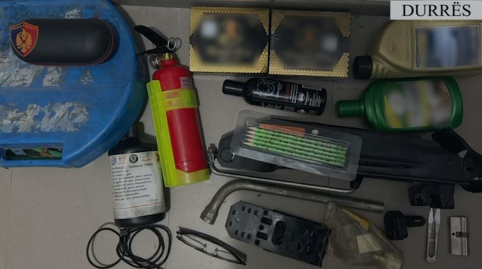 VIDEO  Vodhi produkte në një farmaci  arrestohet  skifteri  në Durrës