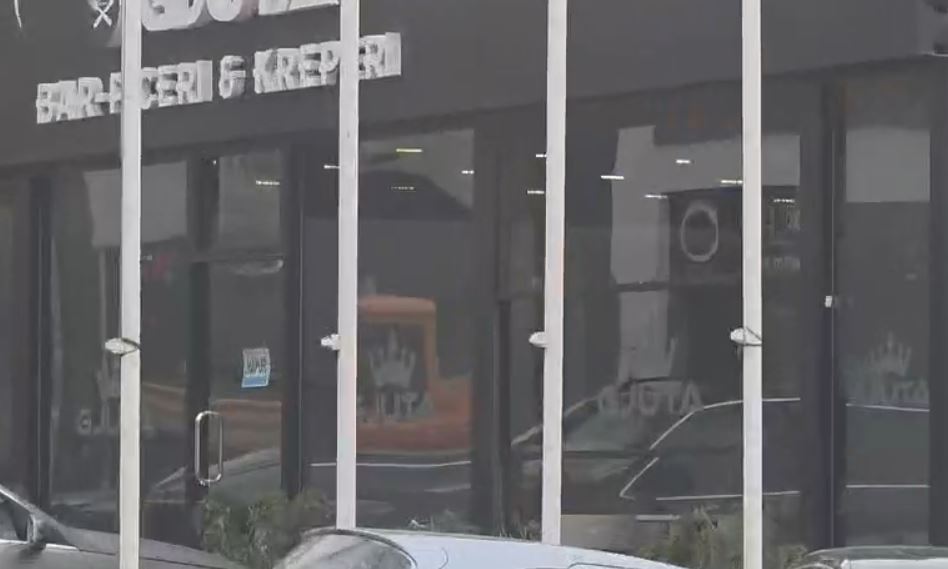 “Kam gabuar në jetë”/ U vetëplagos në hotelin “Gjuta”, zbardhet dëshmia e 18-vjecares: Kur qëllova veten, i dashuri…