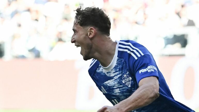 Image 6a5bbee4 75f0 4746 8faf F978d983f044 85 2560 1440