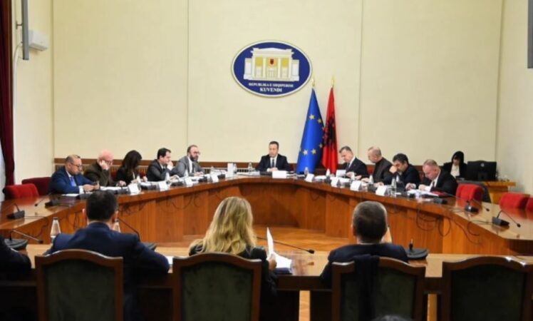 Keshilli I Mandateve