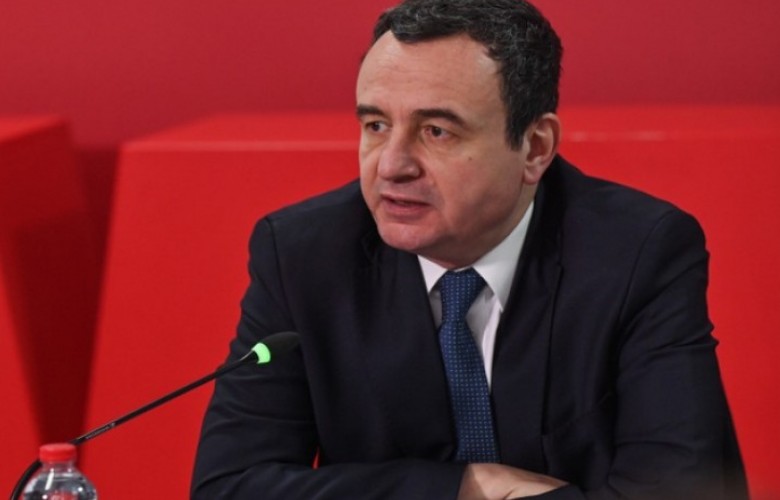 Osmani miraton Albin Kurtin si mandatar për formimin e qeverisë, emrat e kabinetit qeveritar do të paraqiten pas pak në Kuvend