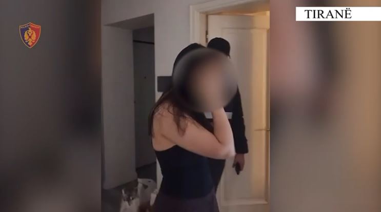 VIDEO  Apartamenti me qira  fole  prostitucioni  arrestohen 2 vajza nga Kazakistani në Tiranë