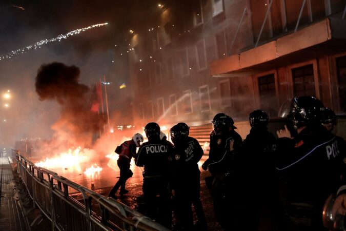 Protesta E Pd 10 Shkurt 4