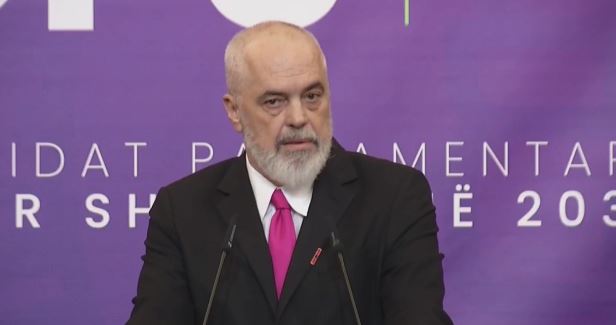  Presin fletëarreste në tufa  ndërsa paraqitjet në SPAK i kthyen në  bileta teatri    Rama  sulmon  prokurorët  Kanë nisur lëv   