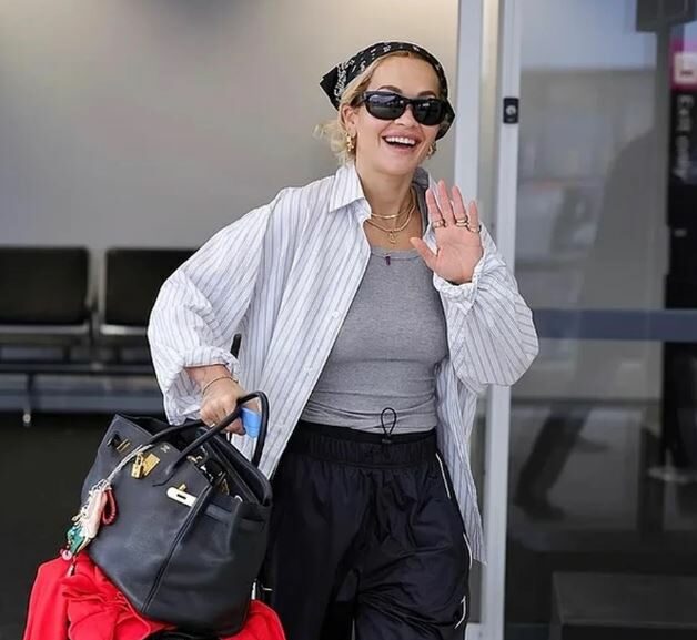 Pse një çantë Hermès në dorën e Rita Orës tingëllon “kaq e madhe”?