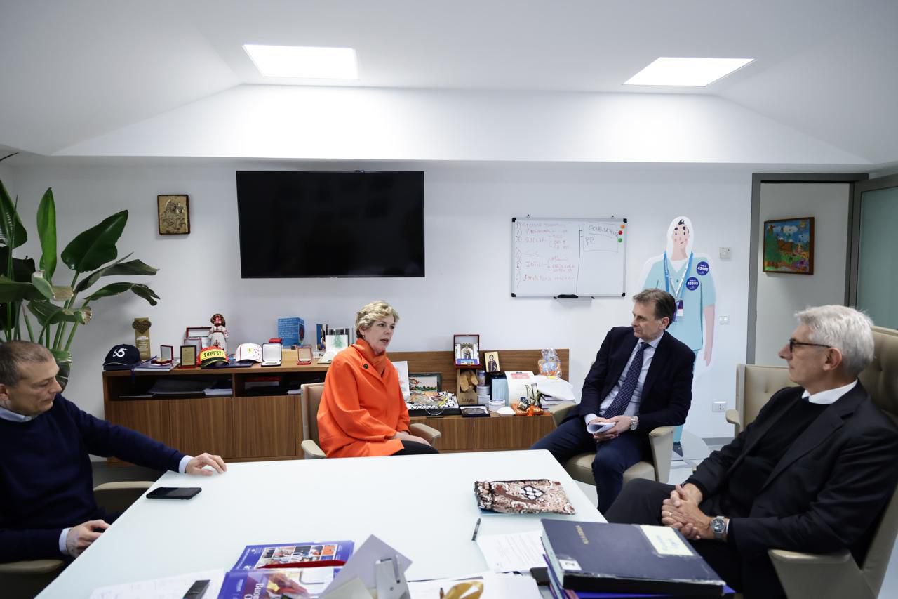 Sala në Itali  takon presidentin e Spitalit Pediatrik  Bambino Gesù  Së shpejti drejt një bashkëpunimi zyrtar me institucionet   