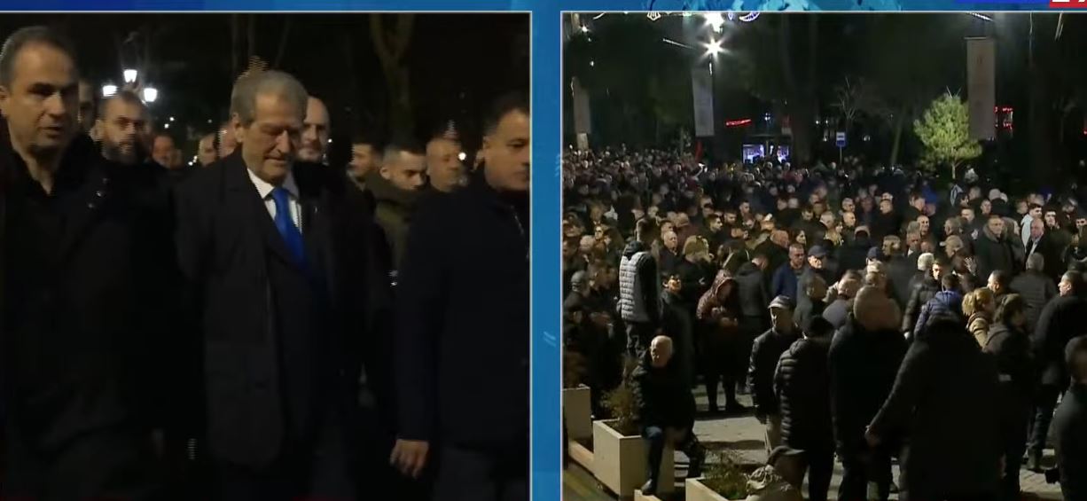 skenaret-ndryshojne-berisha-nga-parlamenti-shqiptaret-u-derdhen-ne-shesh-rama-i-pashprese-proda-dhe-sokol-bizhga