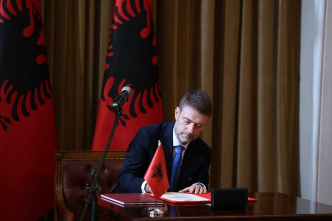 3d64ef0f Ab6a 47c9 9965 662a4fc176aa