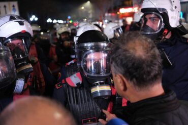 5aaedf4a 8cfa 442b A373 F4fb9563bfe7