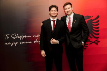 654298994 1502526454564500 9007866664887996133 N